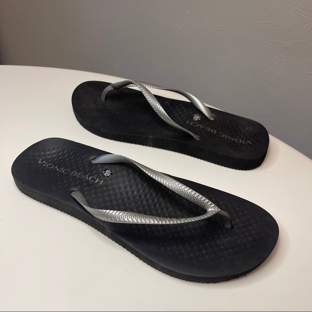 Vionic Beach Noosa Black Supportive Sandal Flip Flop Women Size 10